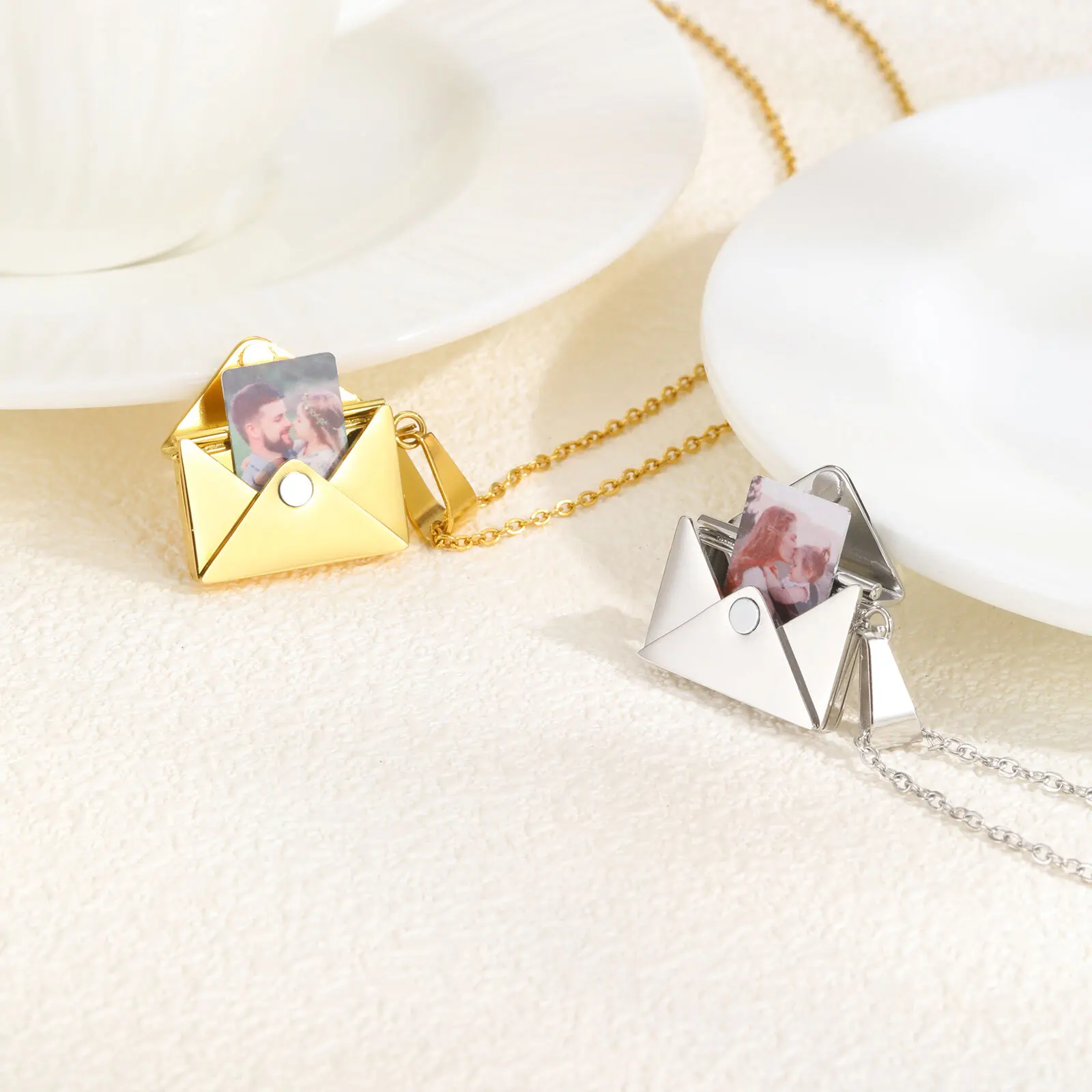Personalized Photo Locket Neck - đánh giá và giá Custom Name Necklace Stainless Steel