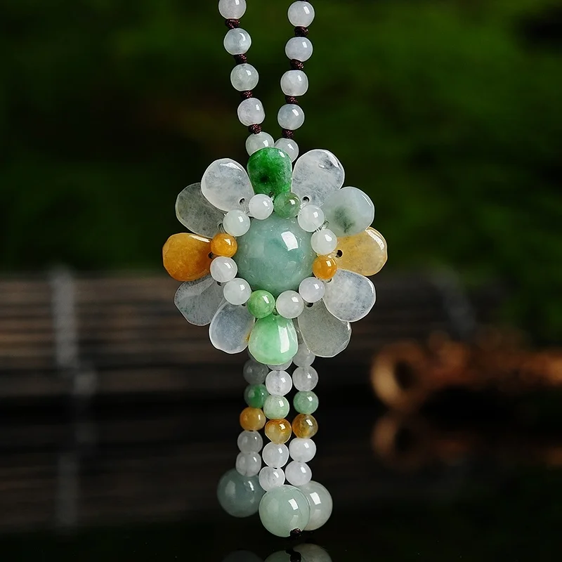 Chứng Nhận Ngọc Miến Điện Hoa  - đánh giá và giá Necklaces