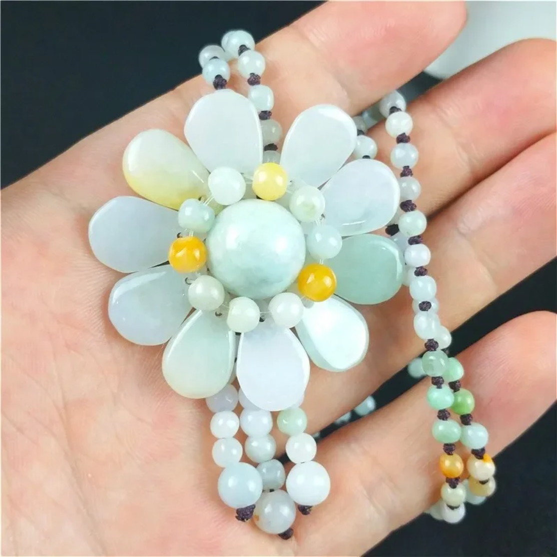 Chứng Nhận Ngọc Miến Điện Hoa  - đánh giá và giá Necklaces