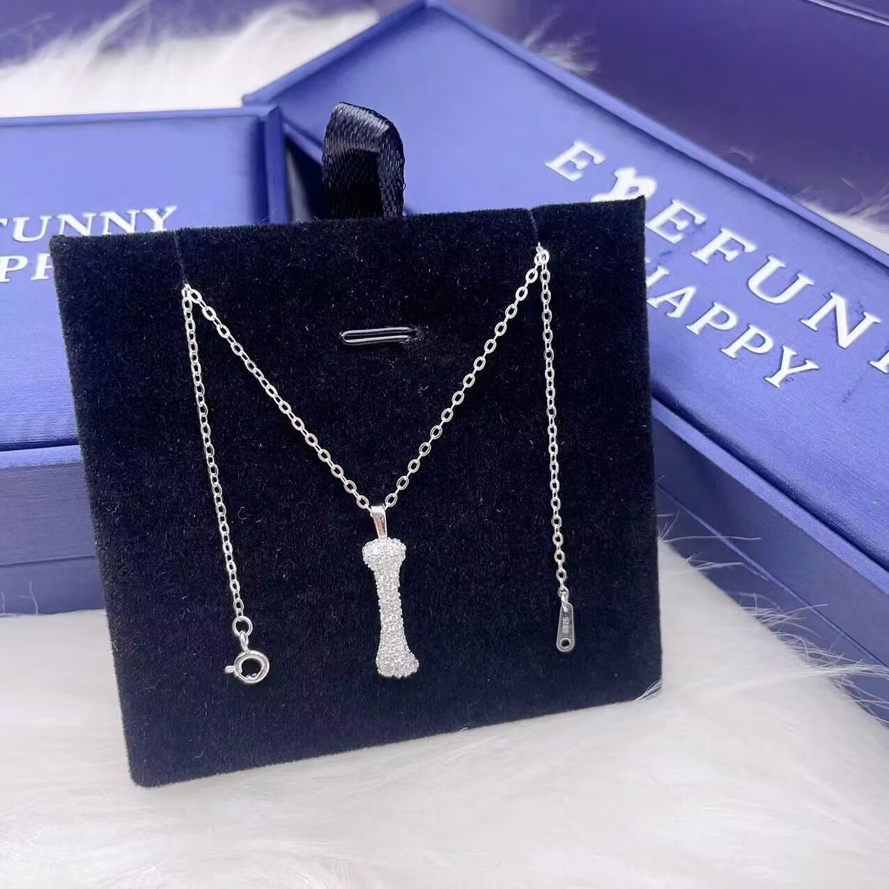 Upgraded version! Wang Yibo's  - đánh giá và giá Anime Pendant Necklace