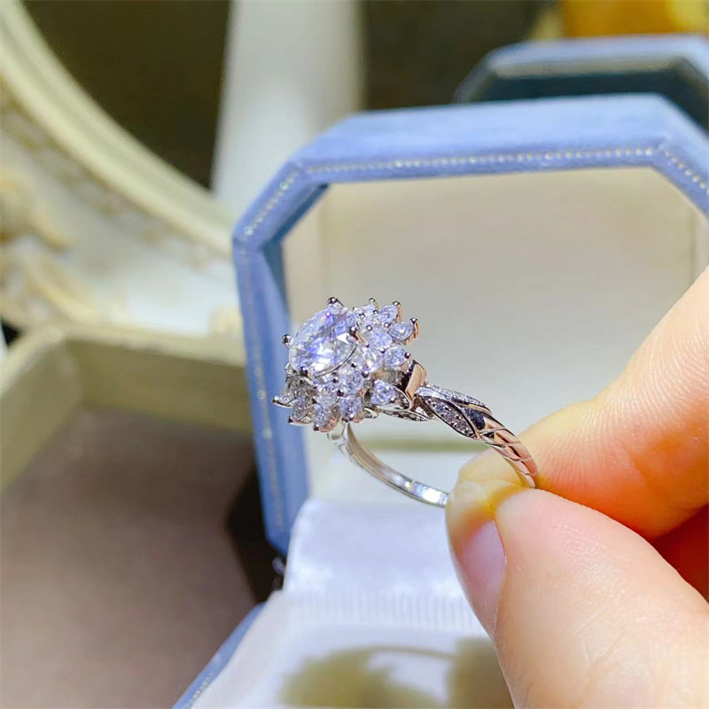 Luxury white gold solid platin - đánh giá và giá Moissanite Engagement Ring 1 Carat