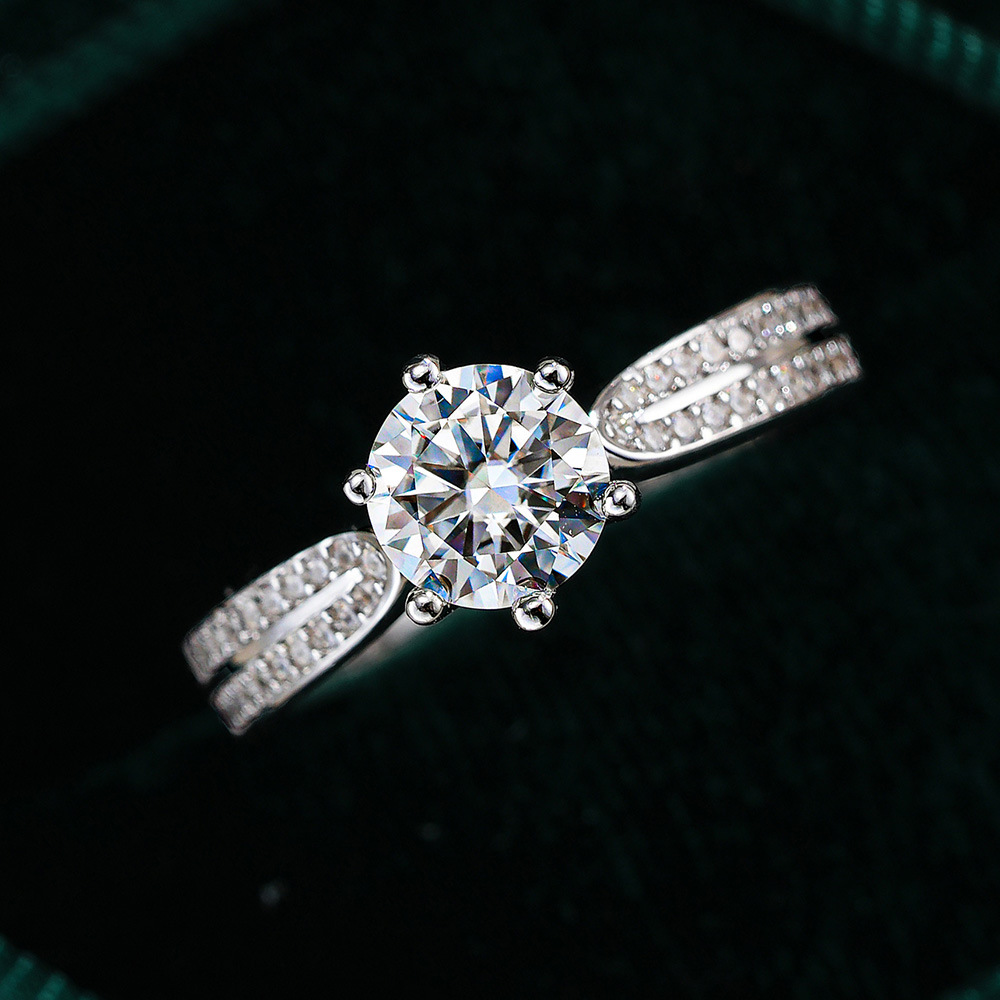 0.5/1/2/3 Carat Classic Six Cl - đánh giá và giá Moissanite Engagement Ring 1 Carat