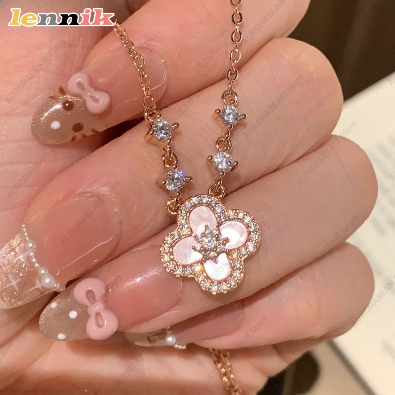 Pink Shell Necklace, Four Leaf - đánh giá và giá Layered Pendant Necklace Aesthetic